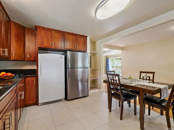 3137 Woodlawn Dr, Honolulu, HI 96822