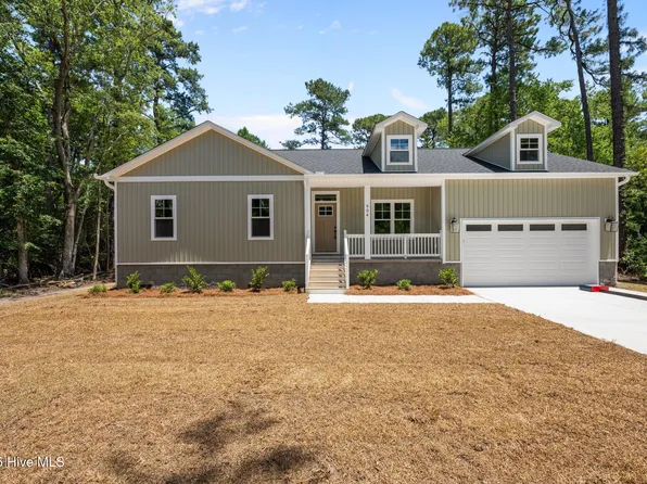 904 Nautilus Court, New Bern, NC 28560