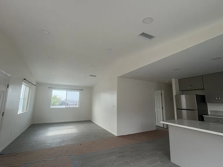 4067 Delta St — Photo 5