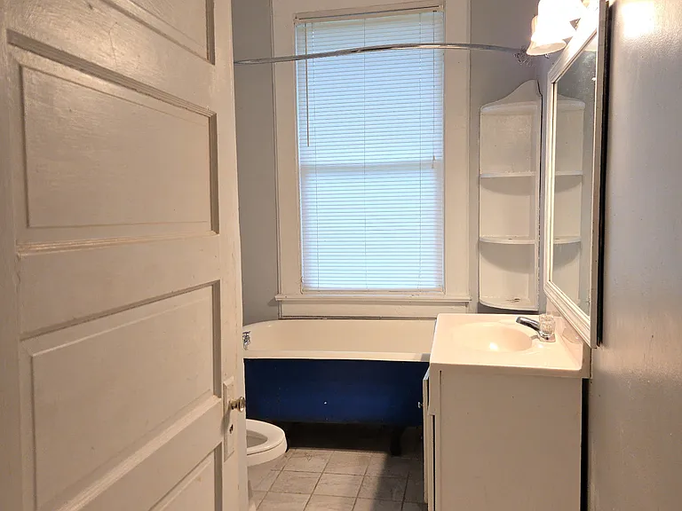 700 Summit Ave — Photo 10