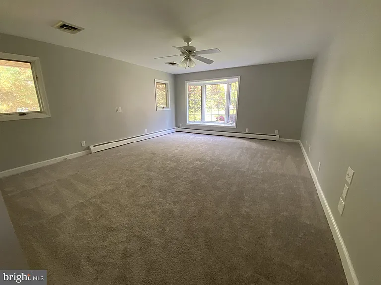 521 Beulah Rd NE — Photo 6