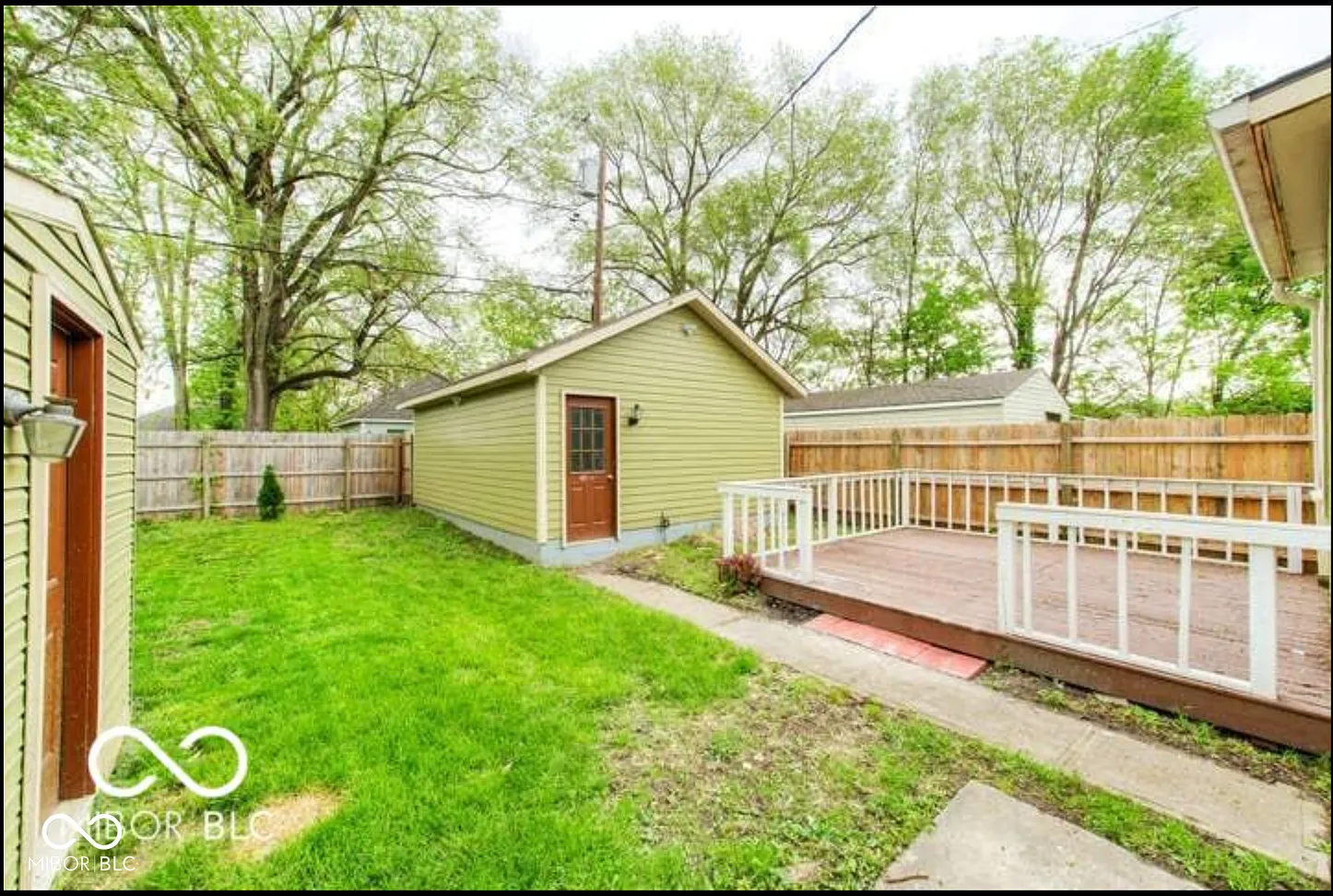 2 bed, 2.0 bath, 1157 sqft, $2,285 — Photo 2