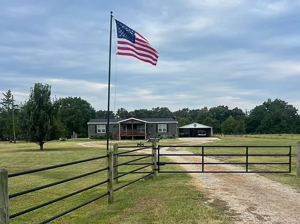 4052 Fm 1001, Mount Pleasant, TX 75455