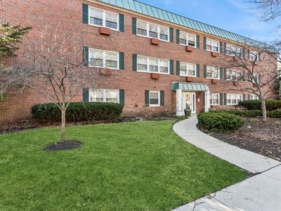 1414 Elmwood Ave APT 3A, Evanston, IL, 60201