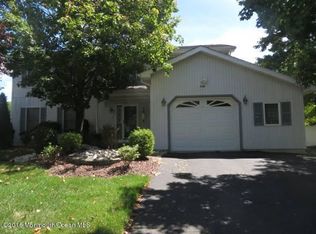 40 Hickory Hill Rd, Jackson, NJ 08527