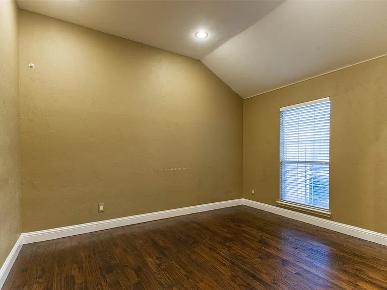 4313 Creekstone Dr — Photo 10