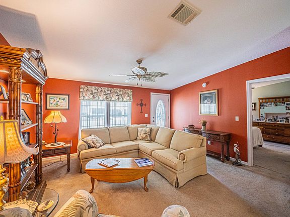 5th image of 1670 Shady Ln