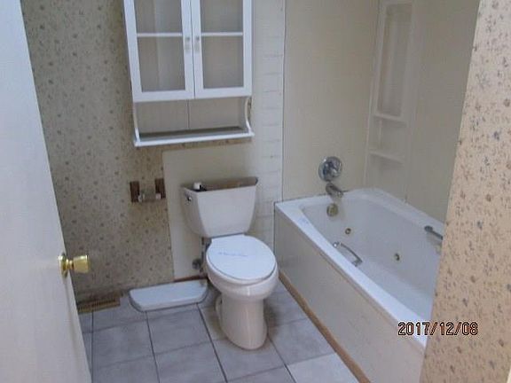 4th image of 62 Blackwell Ln