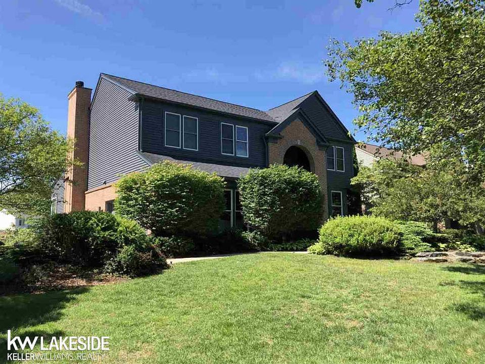 2nd image of 3701 Mount Vernon Dr