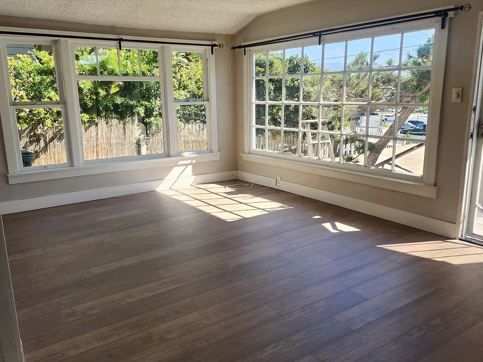 808 El Redondo Ave