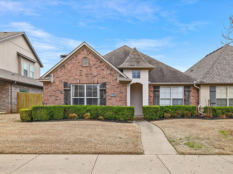 1st image of 3105 SW Warberry Ave