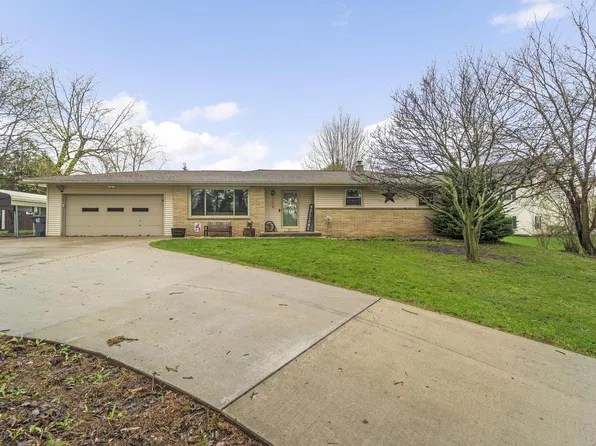 827 South Fancher ROAD, Mount Pleasant, WI 53406