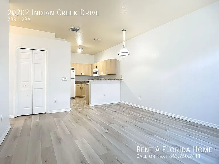 20202 Indian Creek Dr — Photo 3