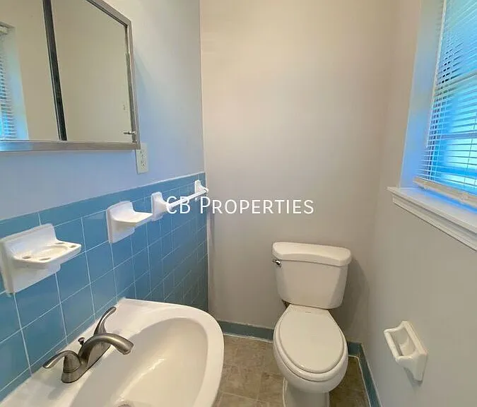 1373 Mullins Station Rd — Photo 10