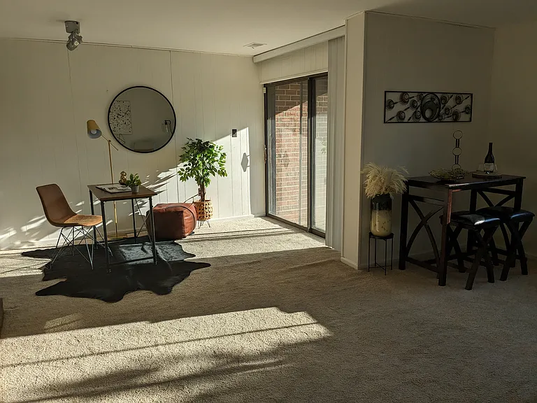 4938 Schuyler Dr — Photo 16