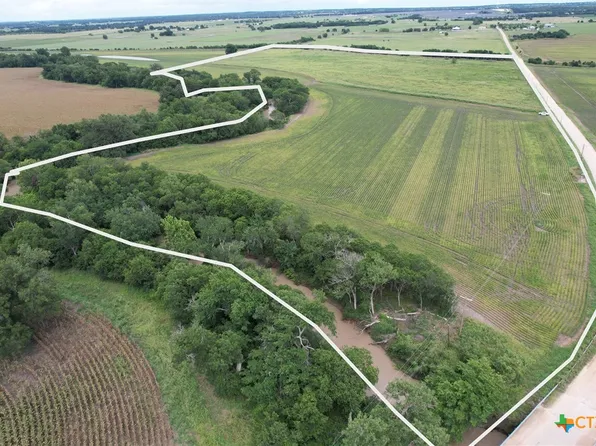 445 County Road 445, Thorndale, TX 76577