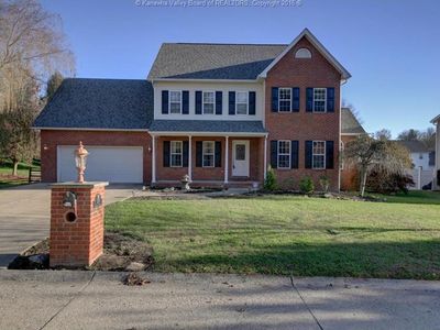 1214 Forest Dr, Hurricane, WV, 25526