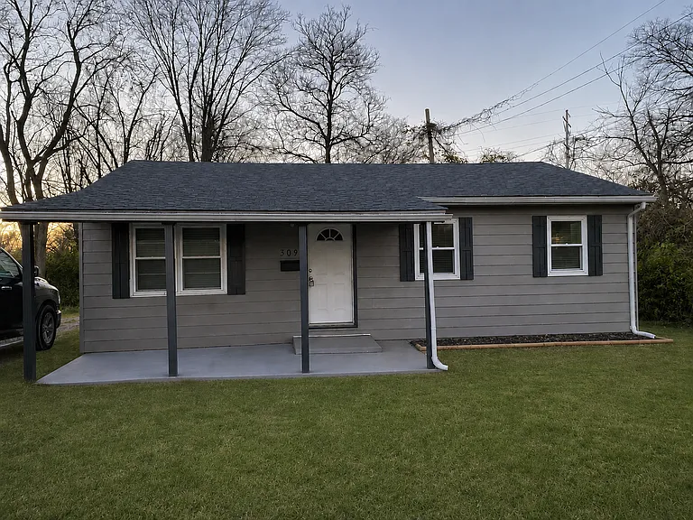 309 Green St — Photo 1