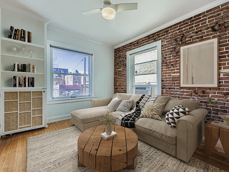 1450 N Lafayette St #8 — Photo 7