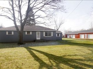 21124 H Dr N, Marshall, MI 49068