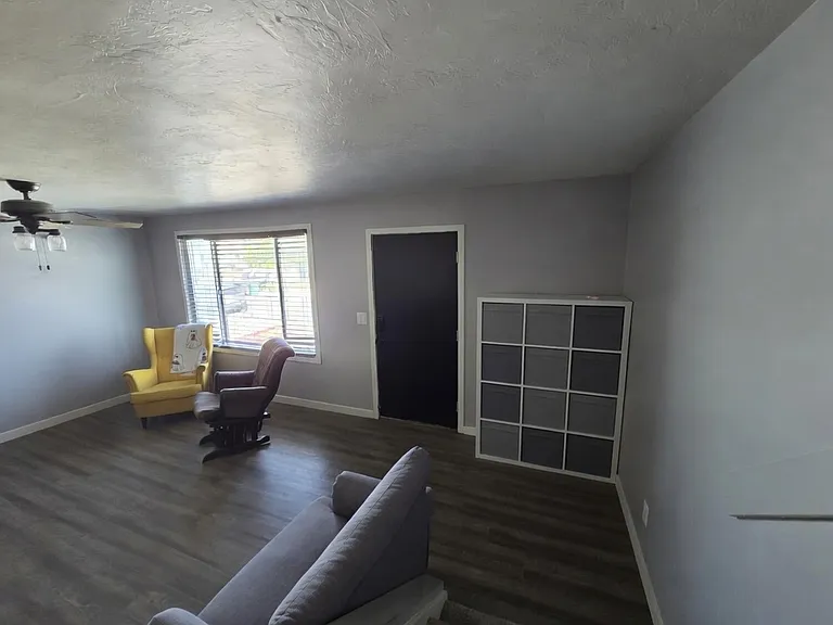 1561 W Ponderosa Ln — Photo 10