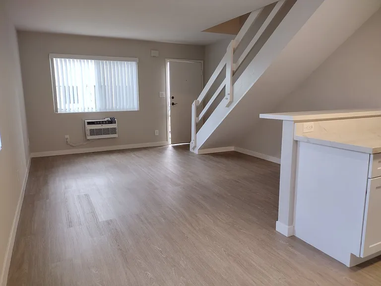 Mesa Palms Apartments — Photo 42
