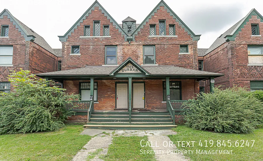 517 W Delaware Ave