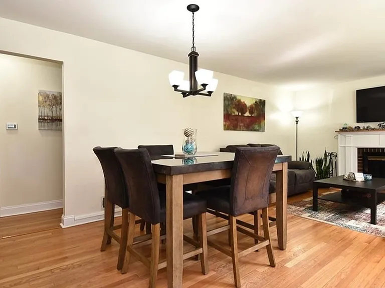 4230 Whitney Ave — Photo 3