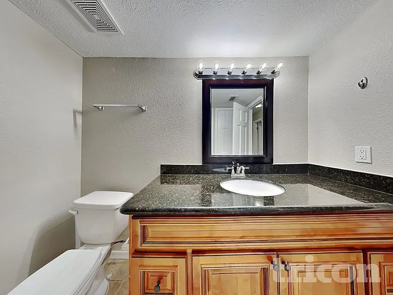 1807 N Waterman Dr — Photo 17