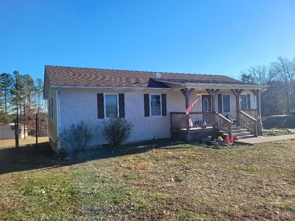 7804 Midway Rd, Phenix, VA 23959