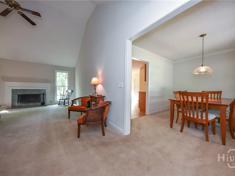 250 Brickleberry Rdg — Photo 9