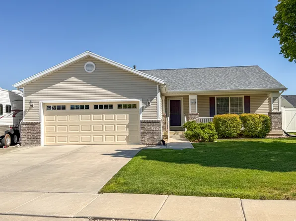 4040 W 5075 S, Roy, UT 84067