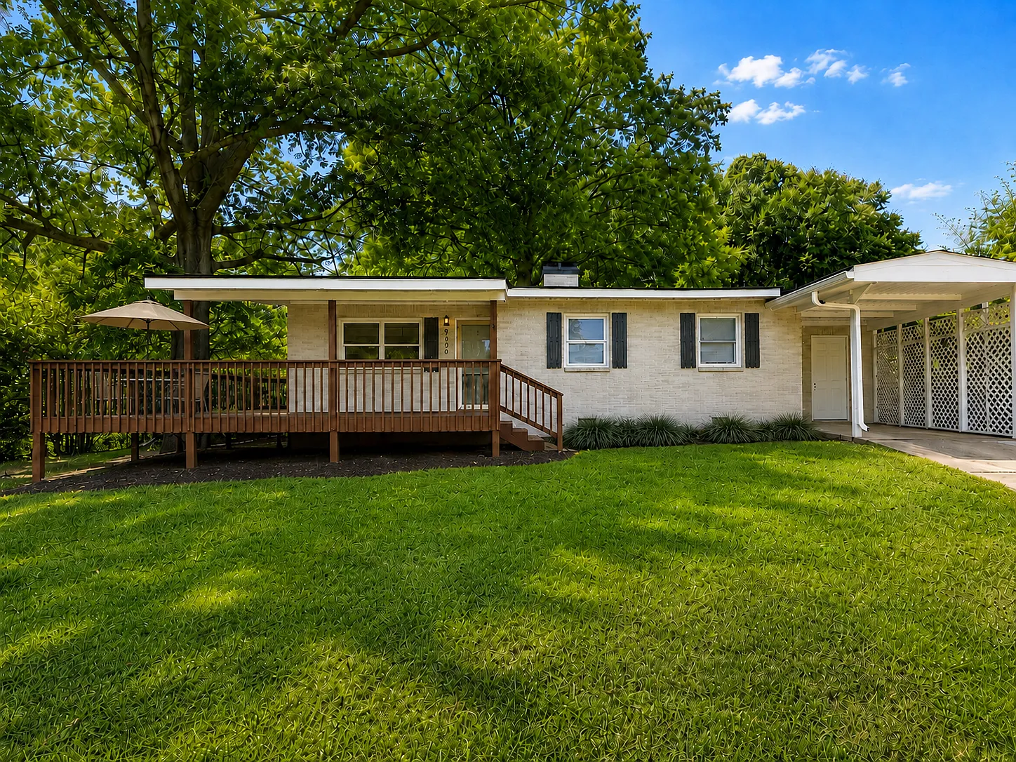 2 bed, 1.0 bath, 1177 sqft, $1,895 — Photo 1