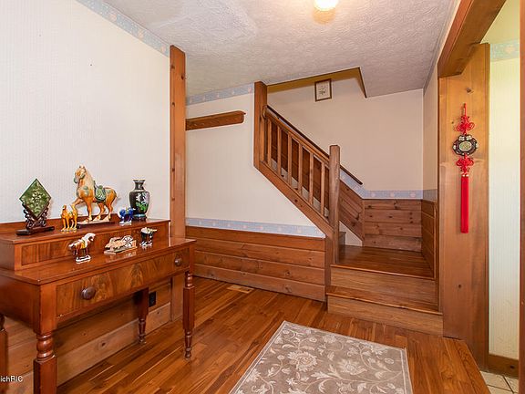 3rd image of 6400 Sturbridge Dr