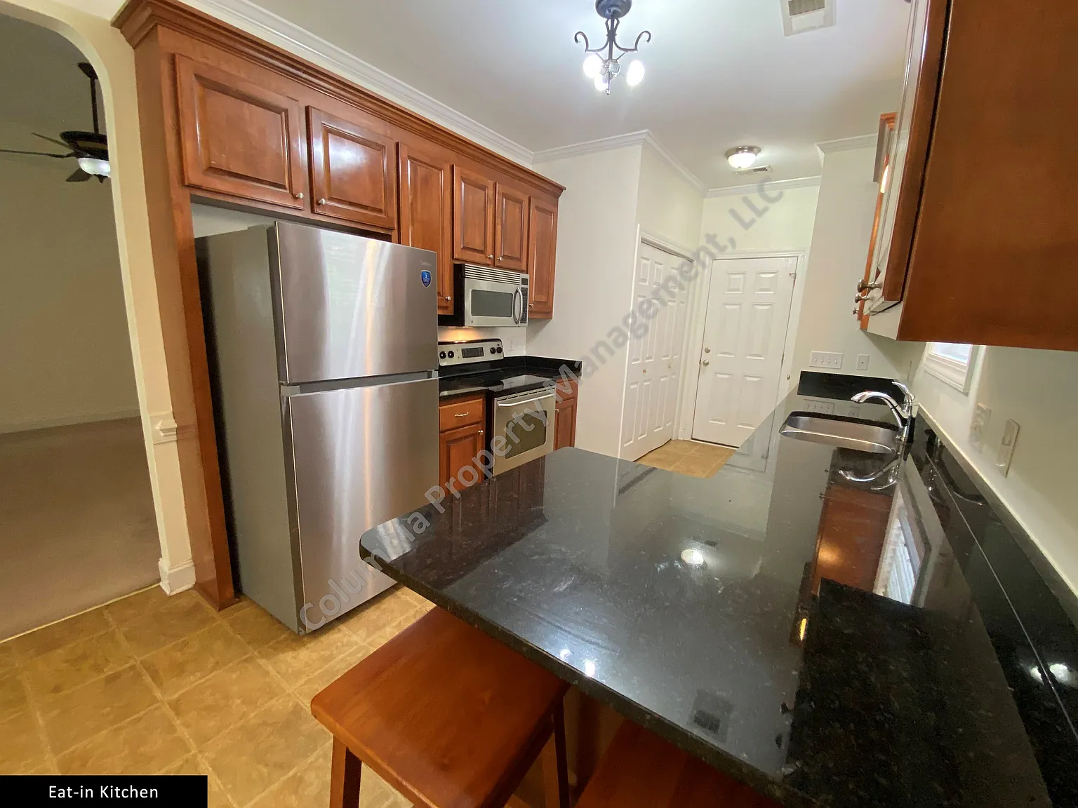 2 bed, 1359 sqft, $1,750 — Photo 4