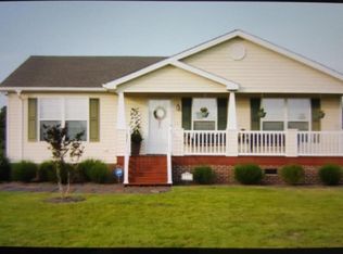 737 N Windsor Rd, Williston, SC 29853