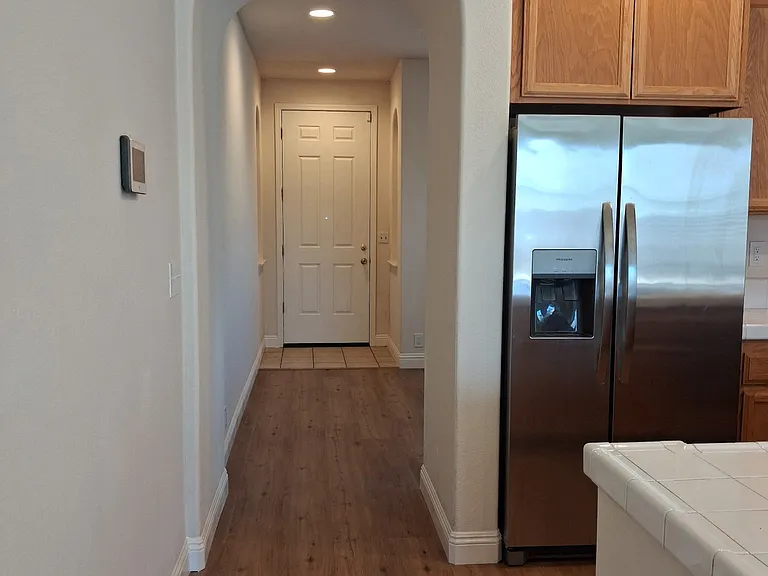 10117 Lambeau Ct — Photo 1