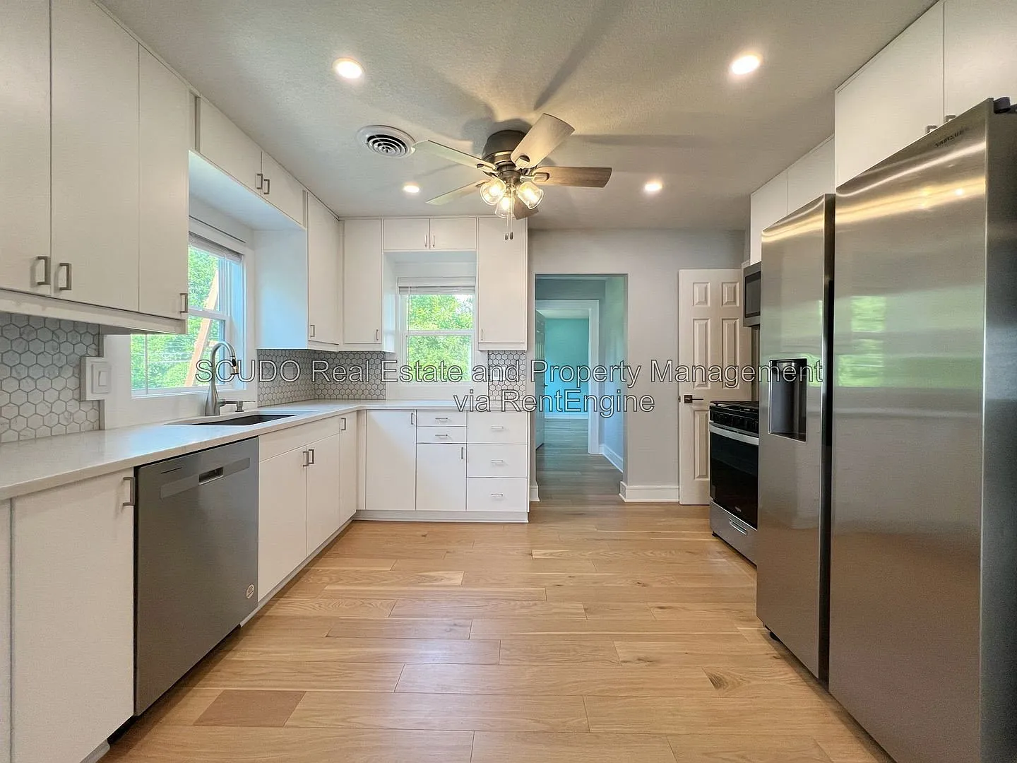 4 bed, 2.0 bath, 1450 sqft, $2,250 — Photo 2