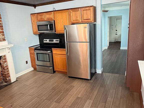 3rd image of 2829-2831 Orleans Ave #2829