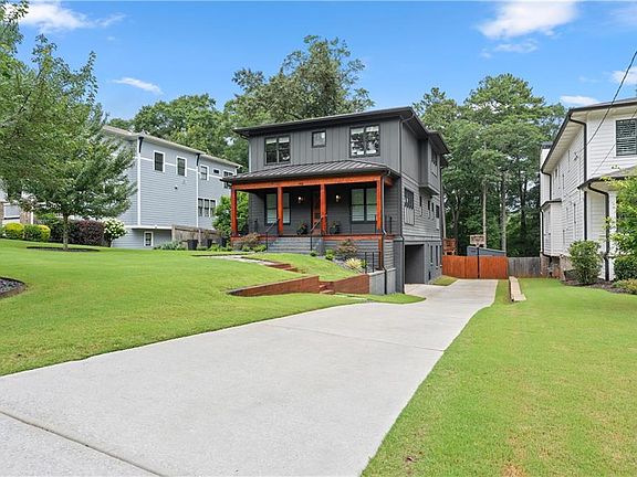 3rd image of 148 Candler Dr