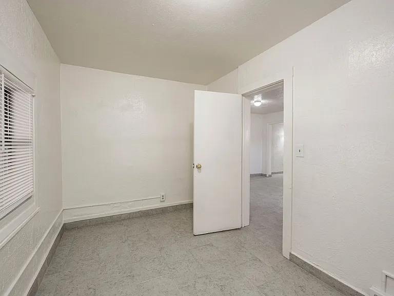 801 Van Patten Ave — Photo 11