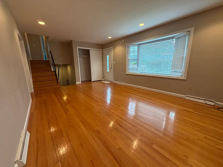4538 Vest Dr — Photo 18