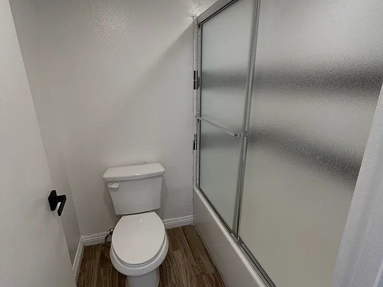 313 E Pine St #18 — Photo 11