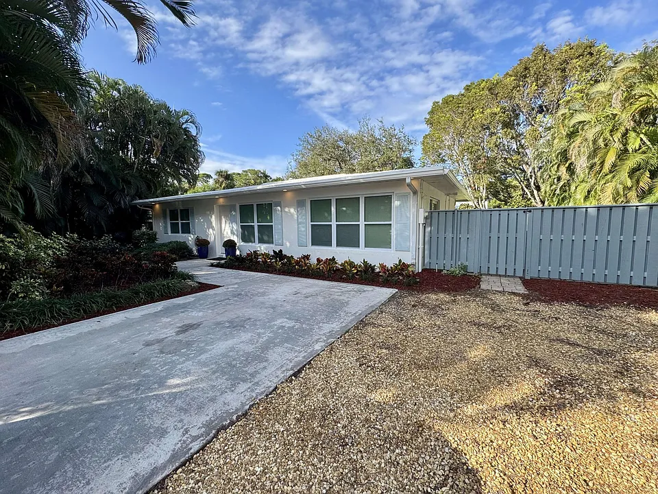 219 Old Jupiter Beach Rd