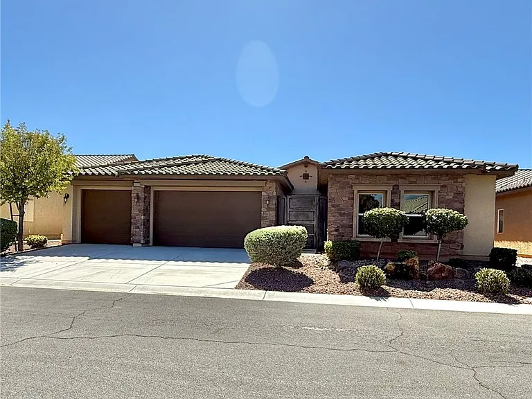 4317 Via Gallo Ct — Photo 29