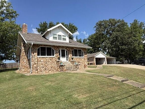 3rd image of 3347 N Grant Avenue
