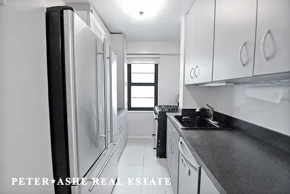 Rented by Peter Ashe | media 1