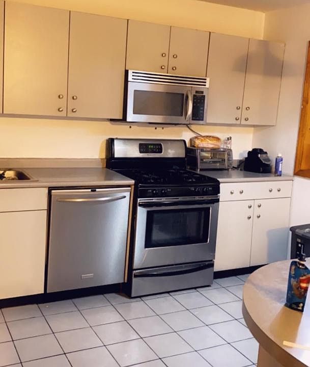 1st image of 110B Pond Way #110B