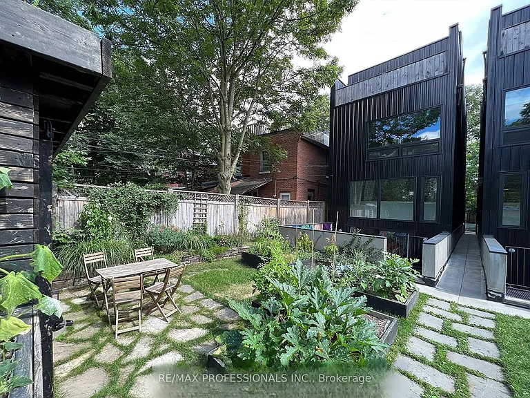 60 Melbourne Ave #B — Photo 30