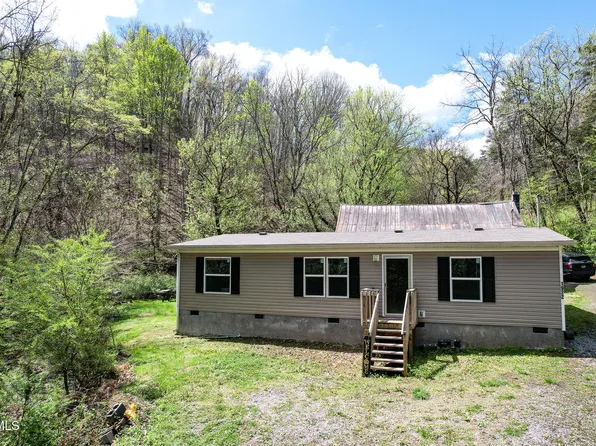 1922 Stair Rd, Parrottsville, TN 37843